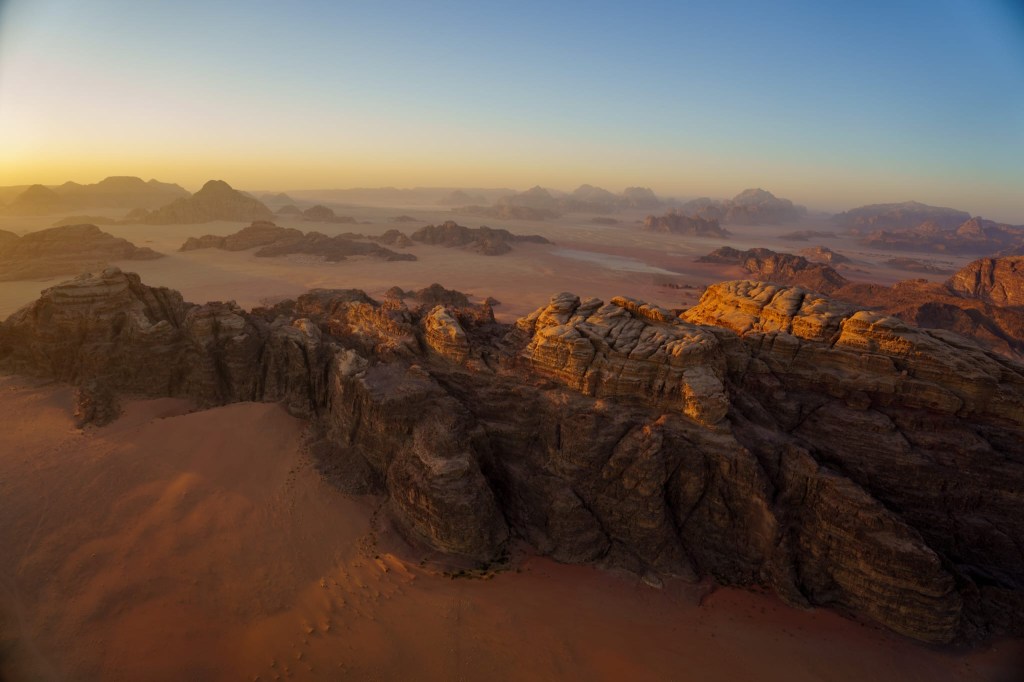 Volare sul deserto&nbsp;dorato