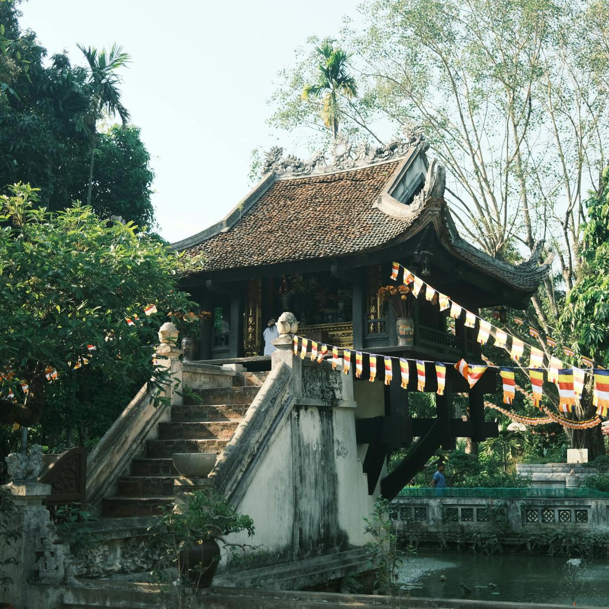 La “One Pillar Pagoda” di Hanoi: bellezza antica e ferite&nbsp;moderne